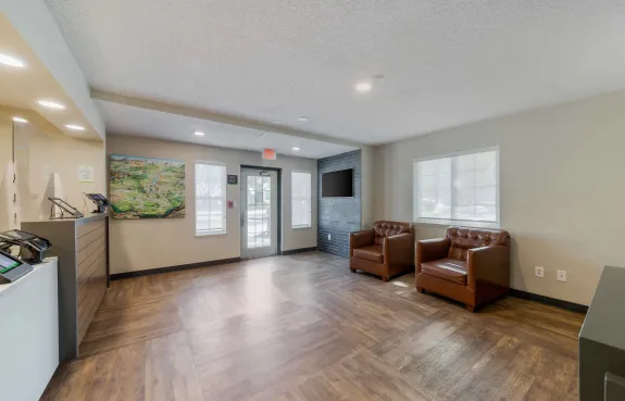 Lobby and Guest Check-in