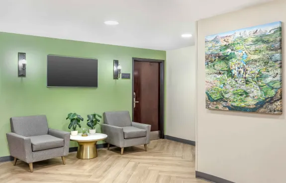 Lobby and Guest Check-in