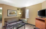 2 Bedroom Suite - 1 Queen and 2 Full Beds